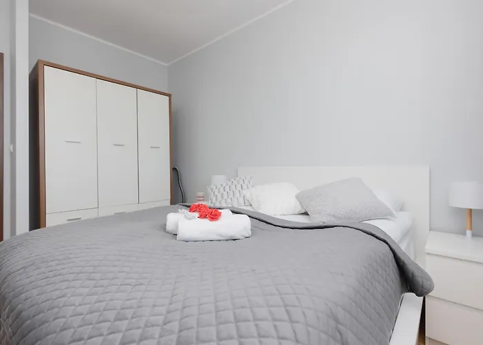 Apartament Unique With Balcony In Warsaw By Renters